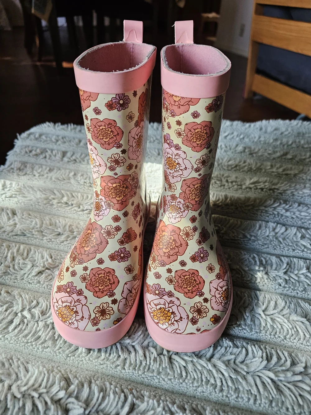 Nora Madison Boutique Retro Floral Print Rain Boots- Girl Size 1